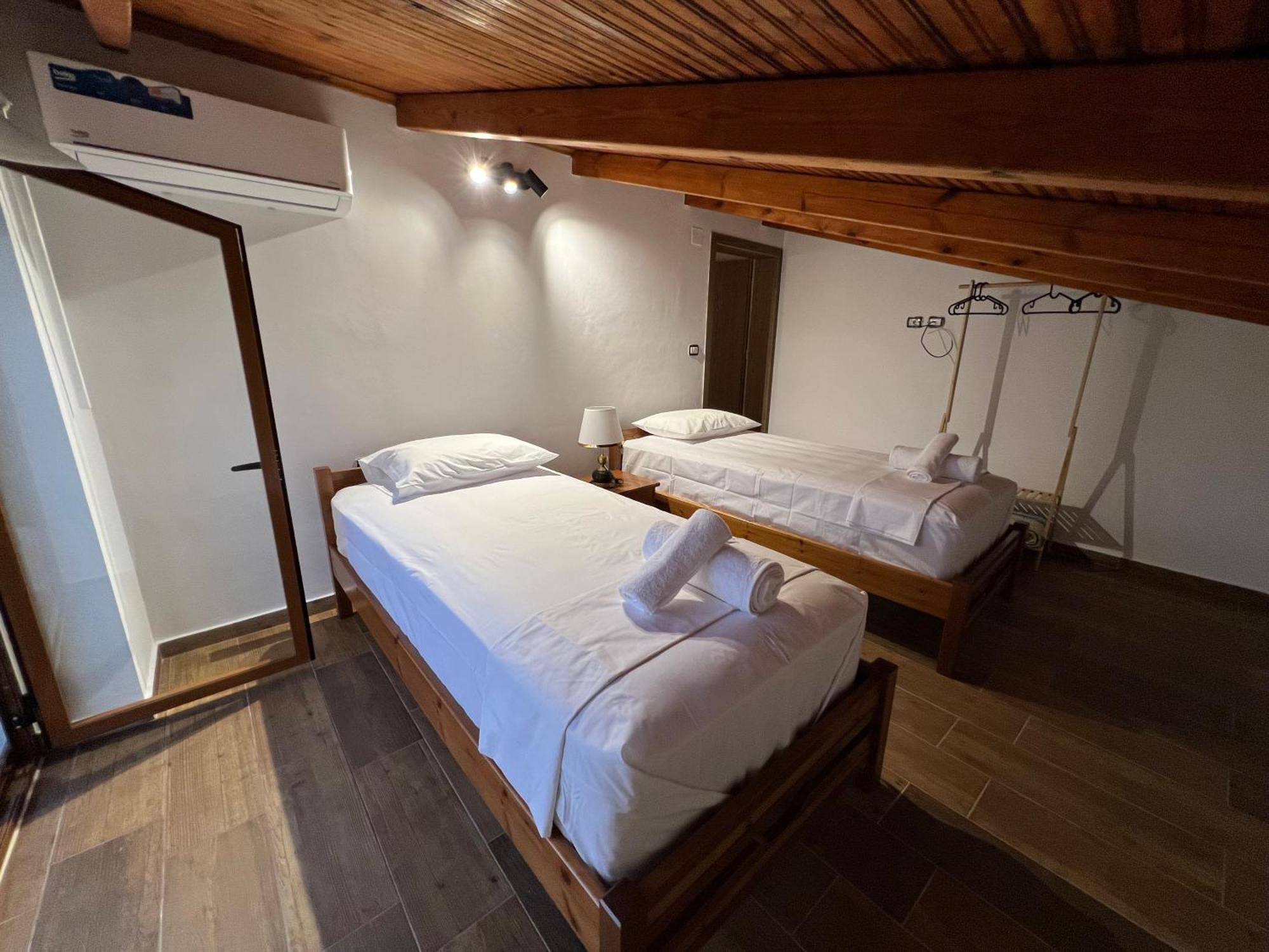 Sajmir Suites Пермети Экстерьер фото