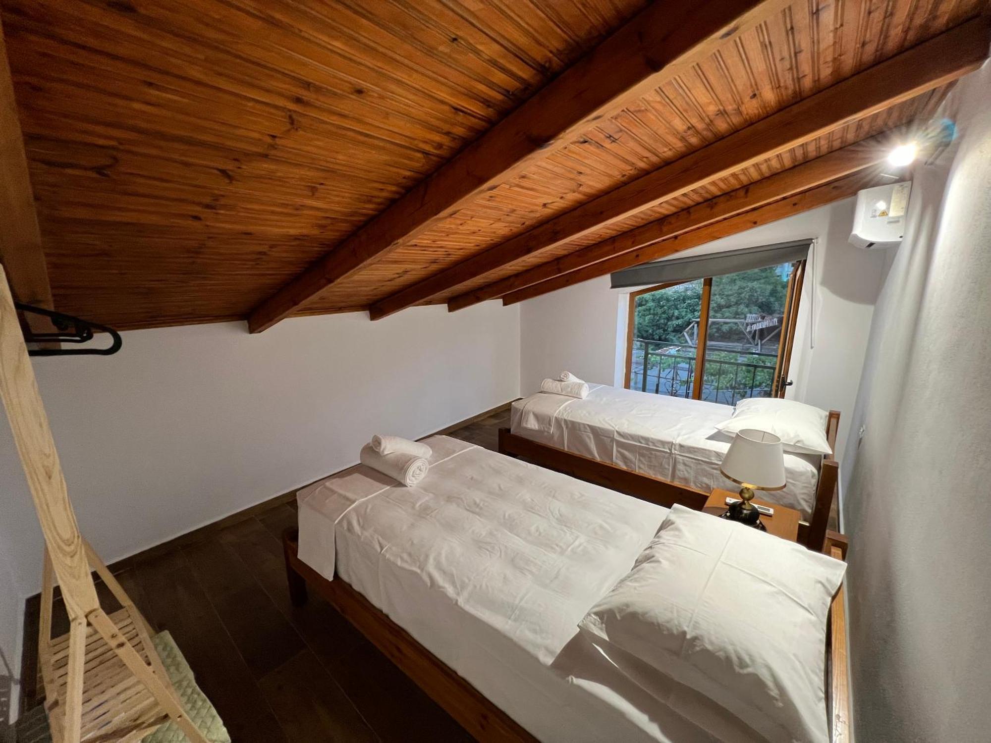 Sajmir Suites Пермети Экстерьер фото