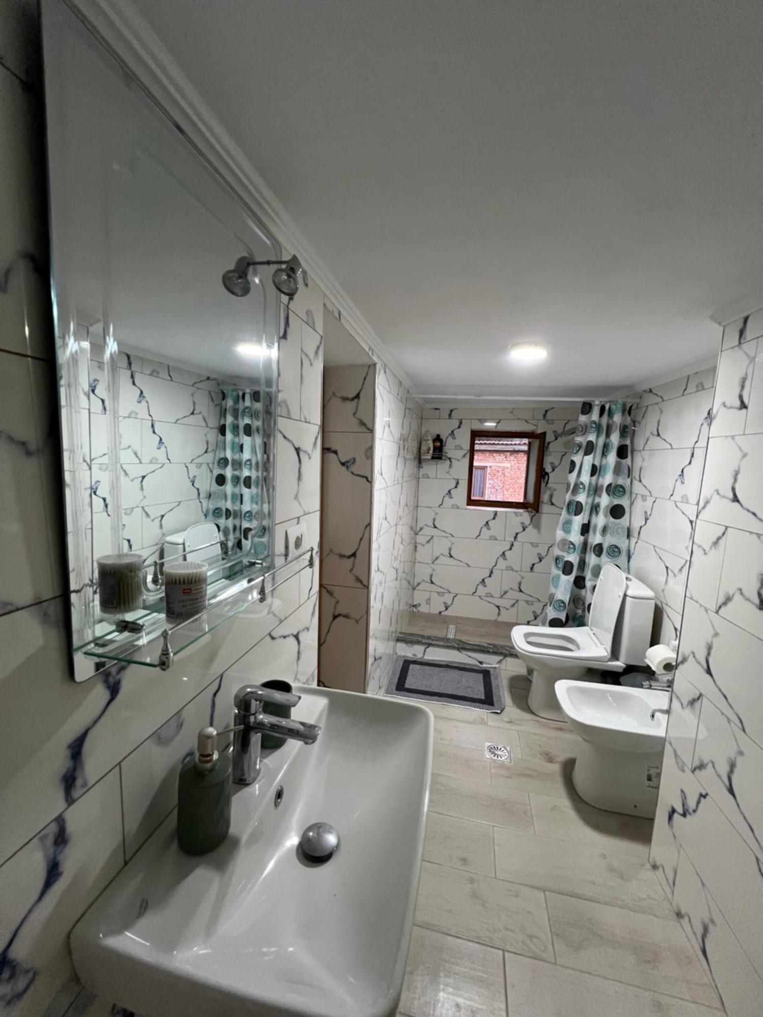 Sajmir Suites Пермети Экстерьер фото